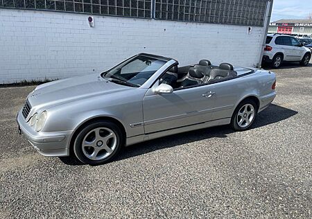 Mercedes-Benz CLK 200 Cabrio Kompressor Elegance