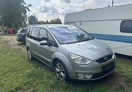Ford Galaxy 2.0 TDCi DPF Ghia