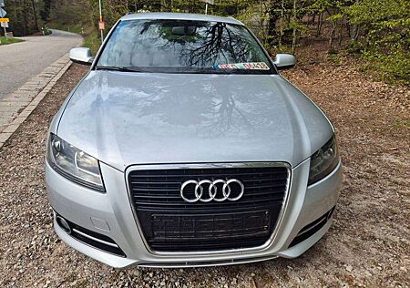 Audi A3 Sportback 1.6 TDI S line Sportpaket