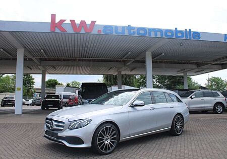 Mercedes-Benz E 350 d 4Matic,LED,20",Leder,Head-up,Panorama