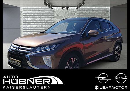Mitsubishi Eclipse Cross Top 4WD Autom Kamera|PDC|4xSHZ|LHZ