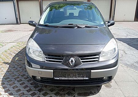 Renault Scenic 1.6 16V Confort Dynamique