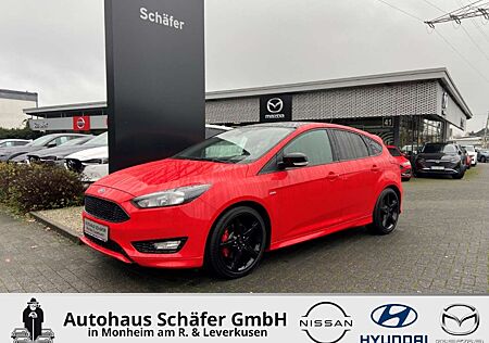 Ford Focus ST-Line Winterpaket Tempomat Kom-paket Notbremsass