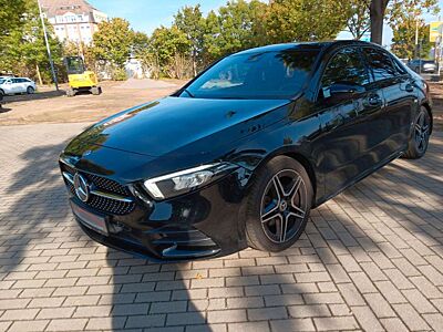Mercedes-Benz A 180 A -Klasse Lim. A 180 d AMG Line Navi LED Klima