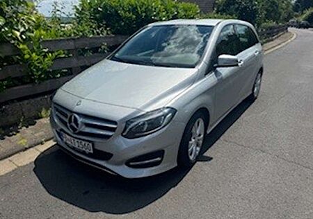Mercedes-Benz B 200 Style Teilleder 48000 km