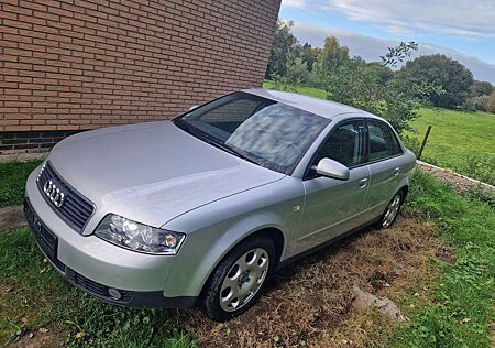 Audi A4 1.6