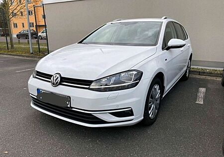 VW Golf Volkswagen Variant VII Join. Top Zustand !!!