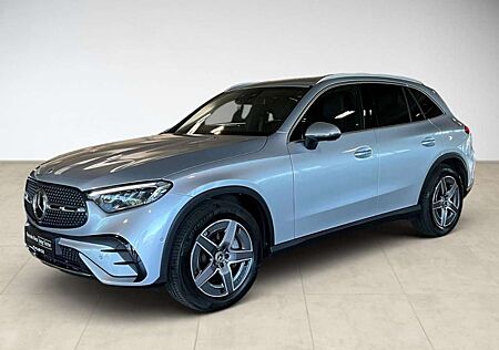 Mercedes-Benz GLC 300 d AMG 4MATIC 360 ACC AHK AUT Kam. KlimaA