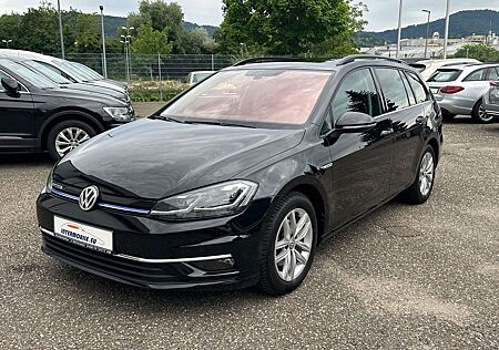 VW Golf Volkswagen 1.5 TGI DSG CNG Highline LED Kamera Leder**