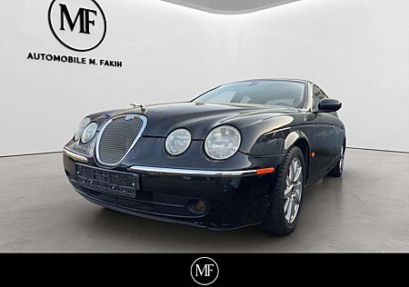 Jaguar S-Type 3.0 V6 Executive kein Tüv