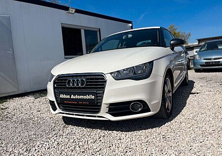 Audi A1 ambition, Xenon, Scheckheft, 8-Fach Alu