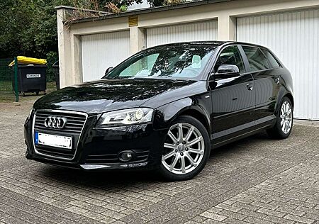 Audi A3 1.4 TFSI Sportback S line Sportpaket (plus)