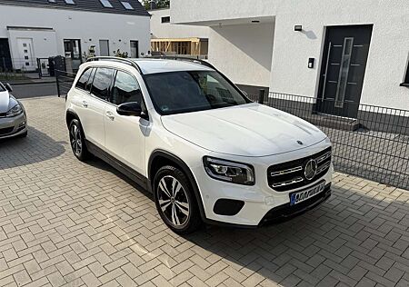 Mercedes-Benz GLB 180 7G-DCT Progressive