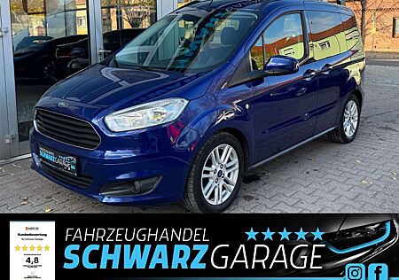 Ford Tourneo Courier Titanium nur 49 TKM ! 1A Zustand