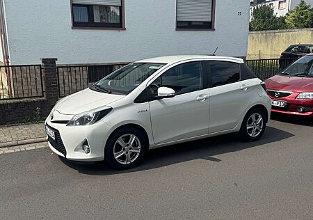 Toyota Yaris Hybrid 1.5 VVT-i