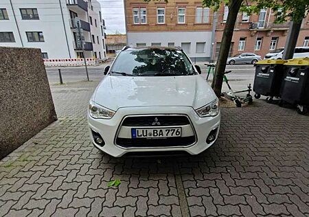 Mitsubishi ASX 1.8 DI-D 4WD Diamant Edition