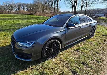 Audi S8 plus, St.-Hz, Carplay,Bose,Ceramik