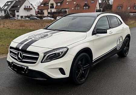 Mercedes-Benz GLA 200