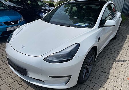 Tesla Model 3 Langstreckenbatt. 79kw,Allradantrieb Dual Motor