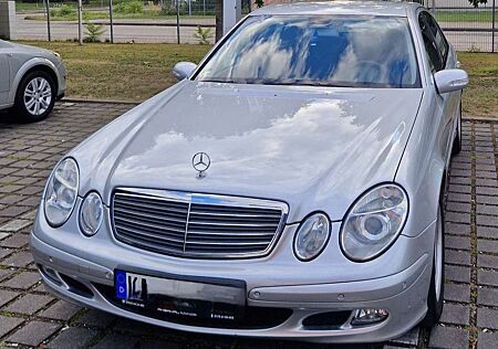 Mercedes-Benz E 200 Kompressor Automatik Classic