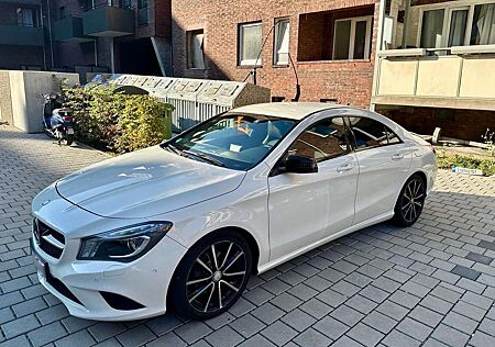 Mercedes-Benz CLA 200 Edition 1