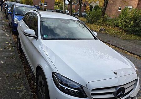 Mercedes-Benz C 180 d T 9G-TRONIC