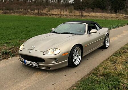 Jaguar XK8 Cabriolet
