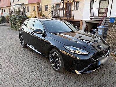 BMW 120 120d Garantie, eSitze, AHK, M-Sport, M-Paket,