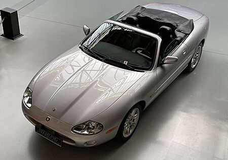 Jaguar XK8 XK 8 4,0Ltr. Cabriolet