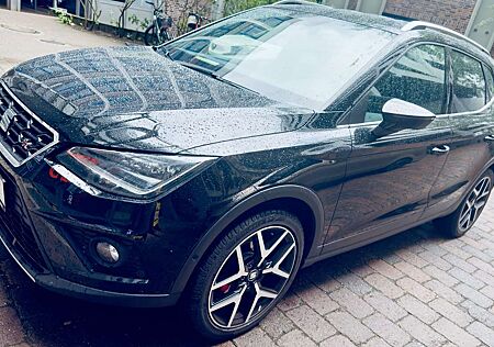 Seat Arona FR, schwarz , Bremsen , Service neu !!