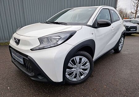 Toyota Aygo (X) Business Edition Apple CarPlay Android Auto Musiks