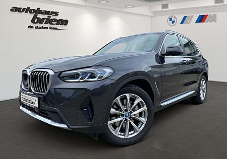 BMW X3 xDrive30e Head-Up HiFi DAB WLAN Pano.Dach