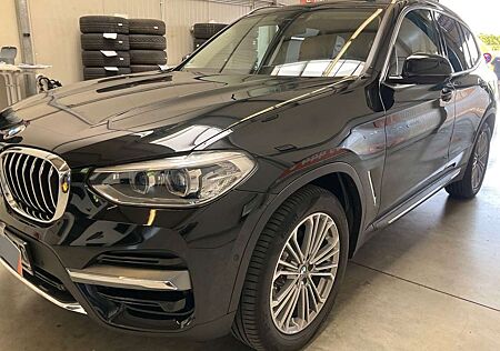 BMW X3 XDRIVE 20 i LUXURY LEDER NAVI LED MEMORY 360