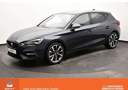 Seat Leon FR 2.0 TDI DSG FR Kamera/Pano/Einparkhi v+h