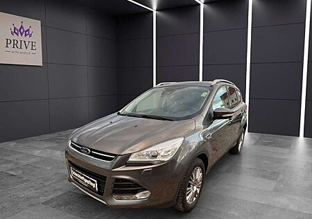 Ford Kuga Titanium Xenon~SHZ~MFL~Panorama~Kexless-Go