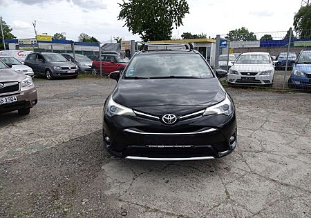 Toyota Avensis Touring Sports 1.8 Navi,Xenon,Kamera Go