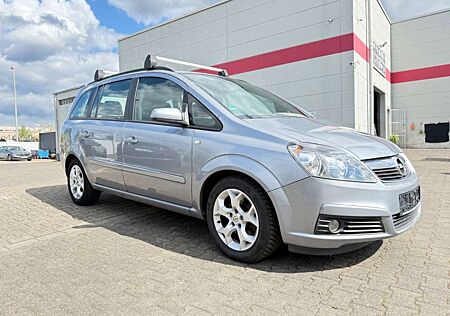 Opel Zafira B 2.2 Direct 7 SITZER Temp Speedlimiter el.SP Spie