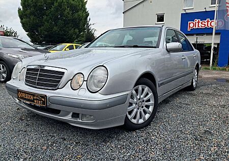 Mercedes-Benz E 240 CLASSIC