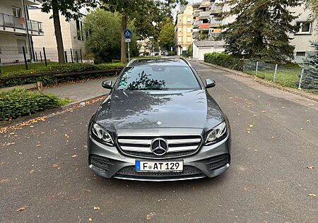 Mercedes-Benz E 220 E -Klasse T-Modell d ,Autom,Navi,SSD