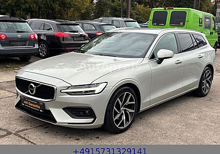 Volvo V60 Kombi AWD Klima Automatik Navi Leder PDC SHZ