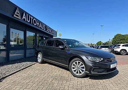 VW Passat Variant Volkswagen GTE*PANORAMA*R-CAM*AHK*LED*NAVI*