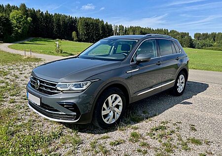 VW Tiguan Volkswagen 2.0 TSI OPF 4Motion DSG Elegance