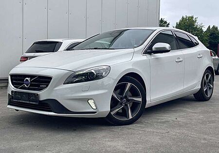 Volvo V40 MOMENTUM*R-DESIGN*