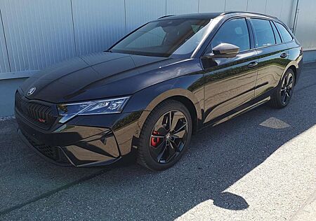 Skoda Octavia Combi 2.0 TSI 195 kW RS Kombi 2.0TSI Pano Matri...