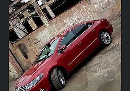 VW Passat CC Volkswagen 2.0 TDI BlueMotion Technology Exclusive