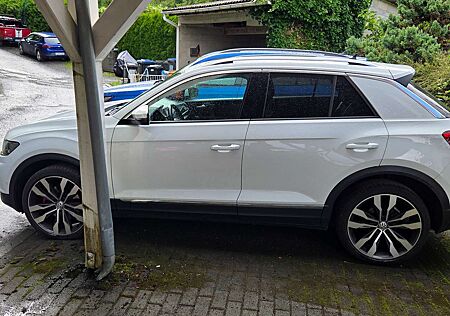 VW T-Roc Volkswagen 2.0 TSI 4Motion DSG Sport