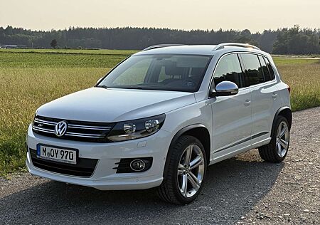 VW Tiguan Volkswagen 2.0 TDi - R-Line - Sondermodell CUP - Standheizung