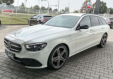 Mercedes-Benz E 220 d T Avantgarde Night+RüKam+AHK+Totwink