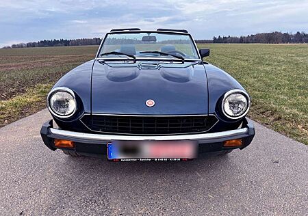 Fiat 124 Spider 2000 Pininfarina