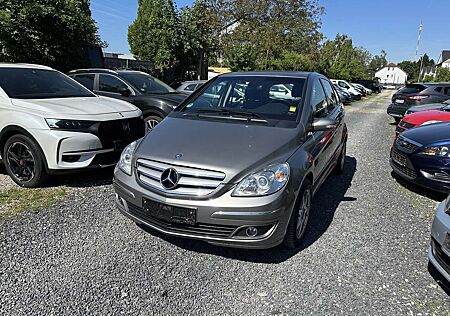 Mercedes-Benz B 200 CDI (245.208)